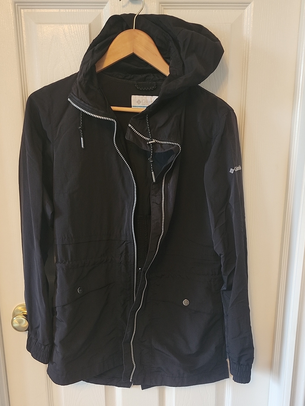 Columbia Black Hooded Women's Raincoat Jacket